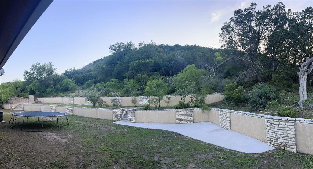 120 Bluebonnet Drive Property Photo 9