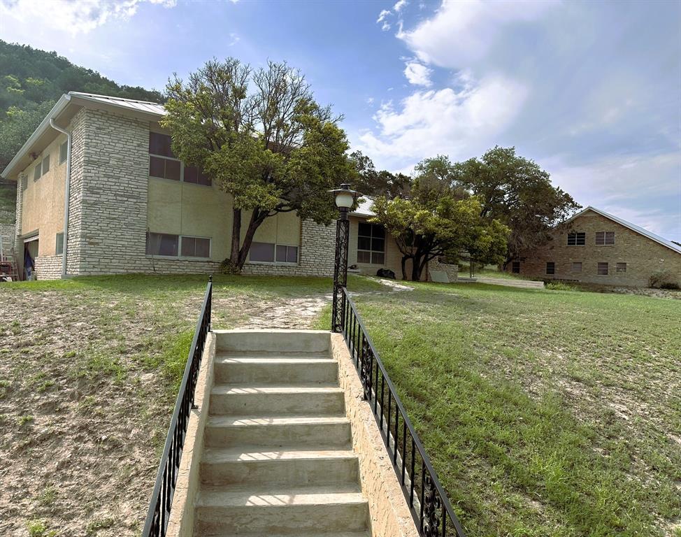 120 Bluebonnet Drive Property Photo 13