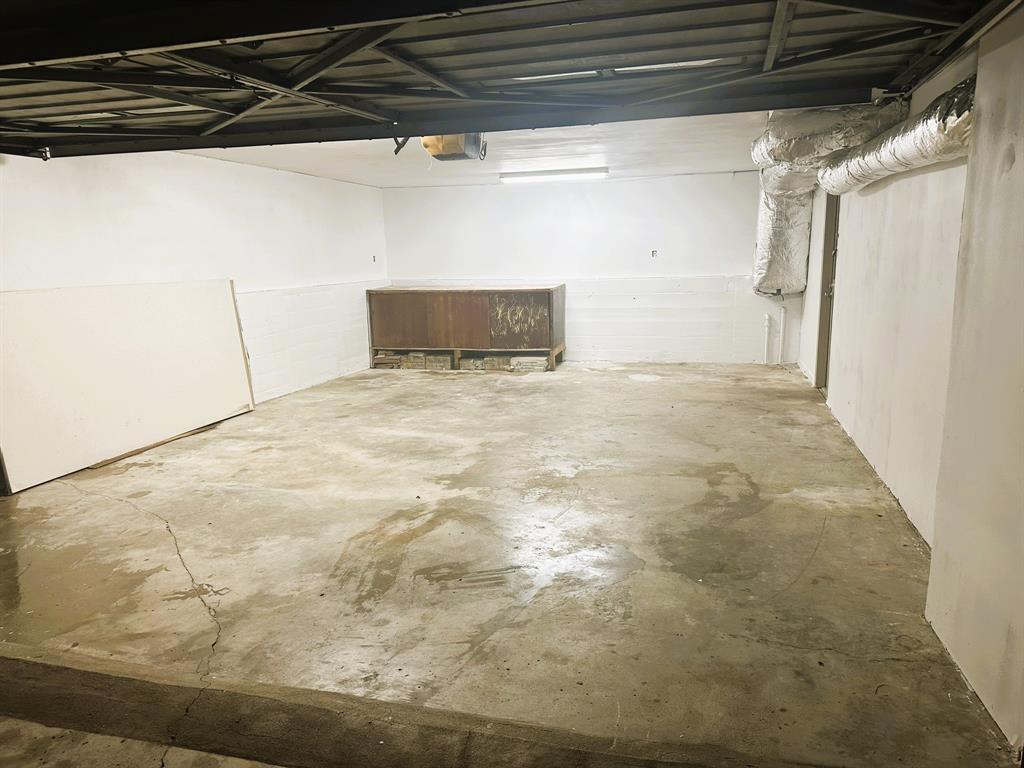 120 Bluebonnet Drive Property Photo 35