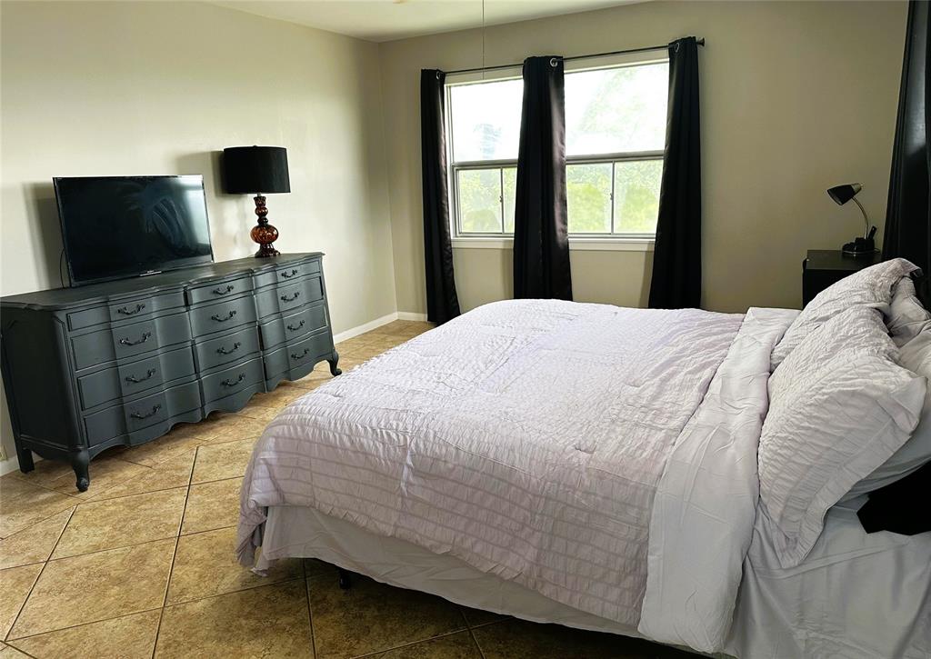 120 Bluebonnet Drive Property Photo 36
