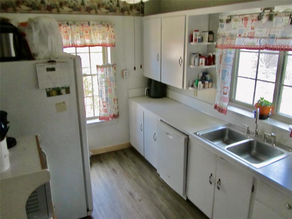 1001 E Elm Street Property Photo 23
