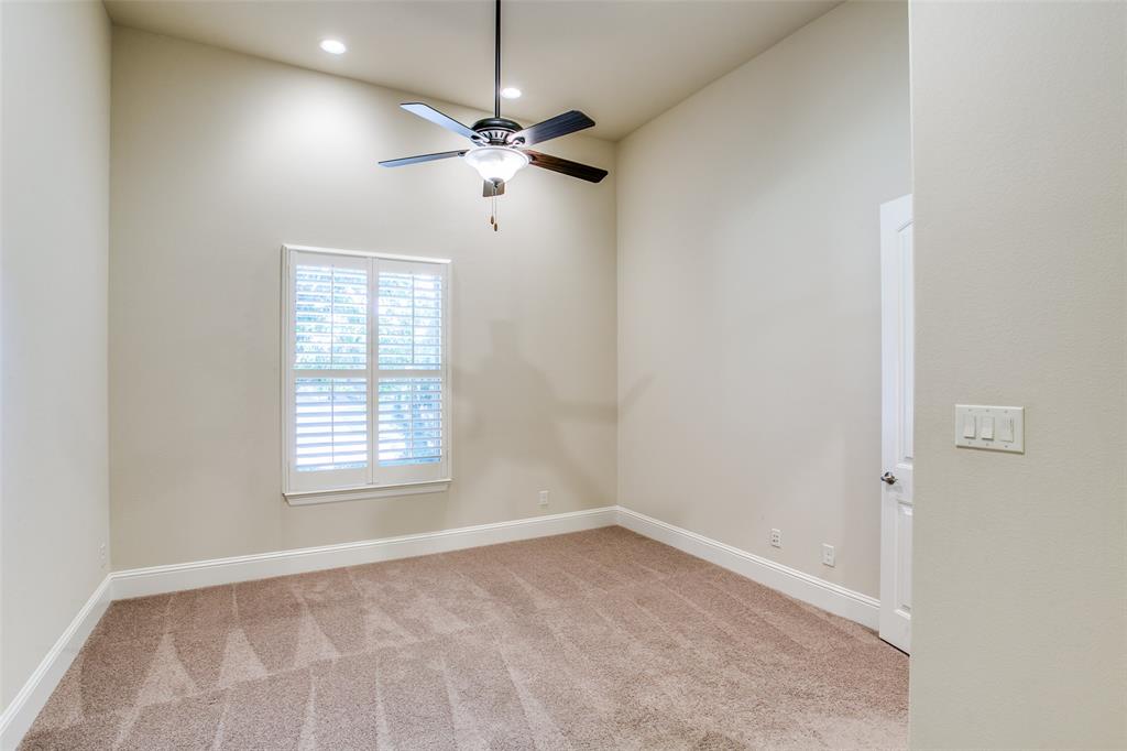 631 Creekway Drive Property Photo 16