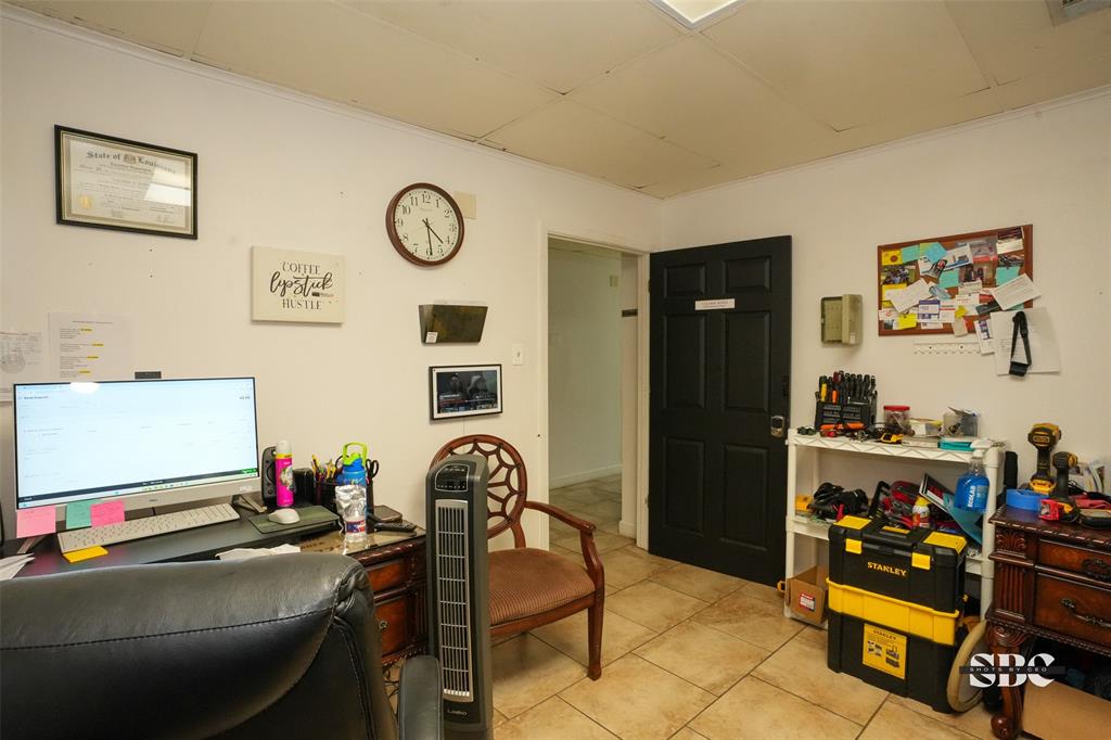 1130 N Market Street Property Photo 24