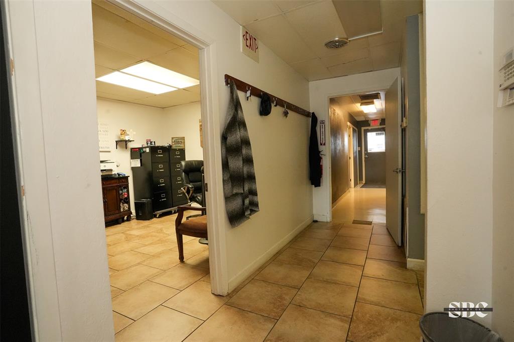 1130 N Market Street Property Photo 34