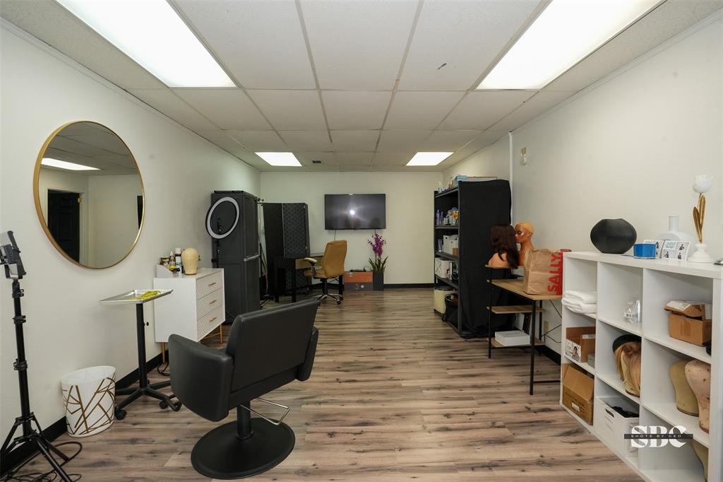 1130 N Market Street Property Photo 36