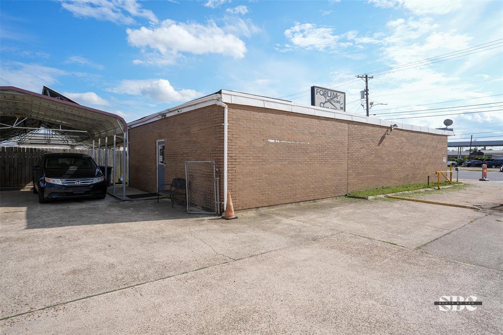 1130 N Market Street Property Photo 37
