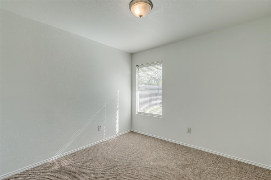 8932 Sun Haven Way Property Photo 11
