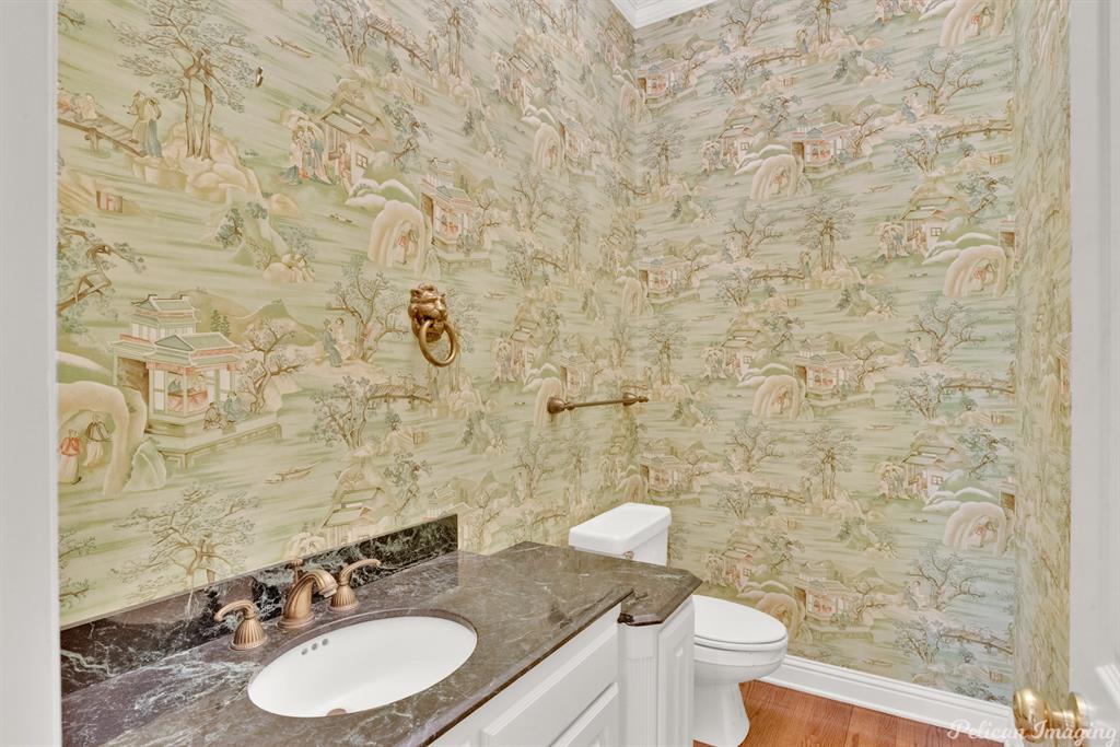 7717 Creswell Avenue 15 Property Photo 7
