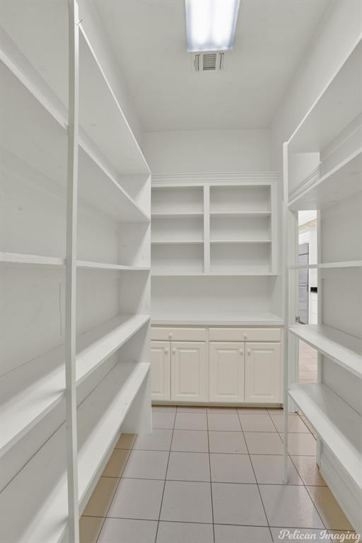 7717 Creswell Avenue 15 Property Photo 18