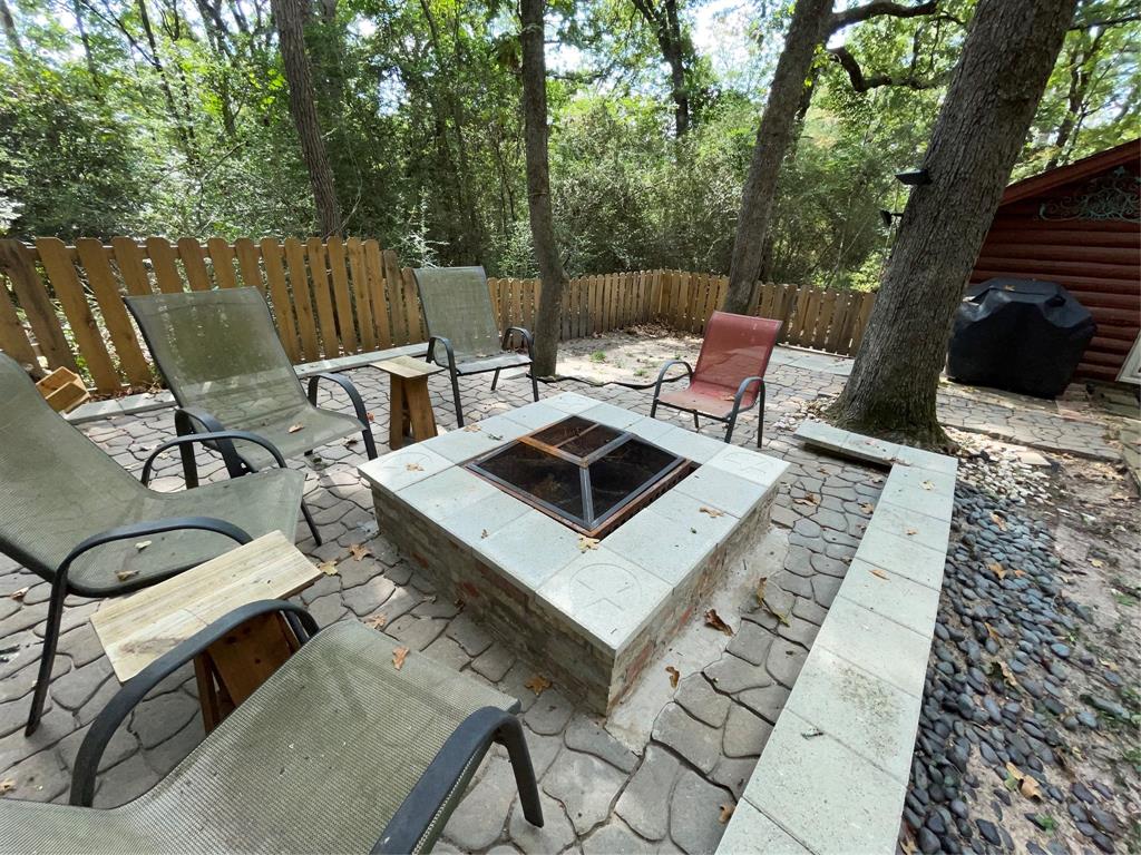 165 Sunny Glen Property Photo 4