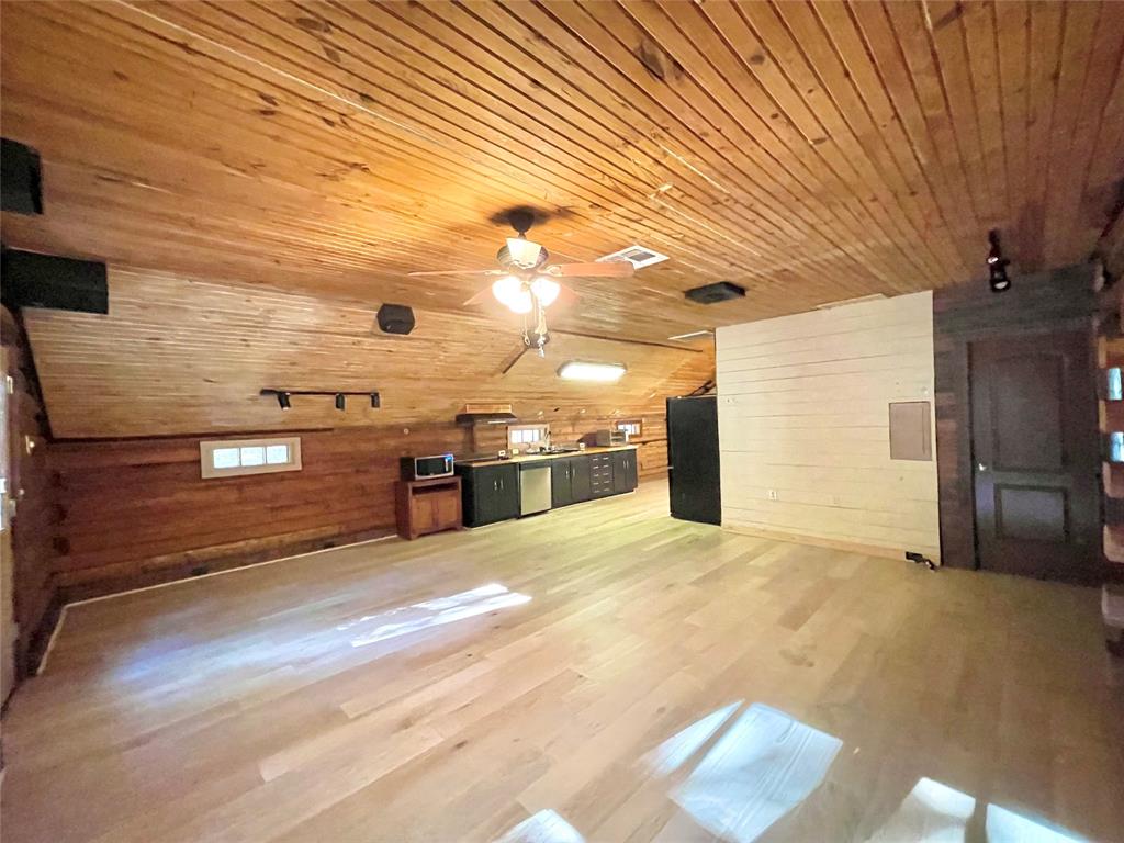 165 Sunny Glen Property Photo 10