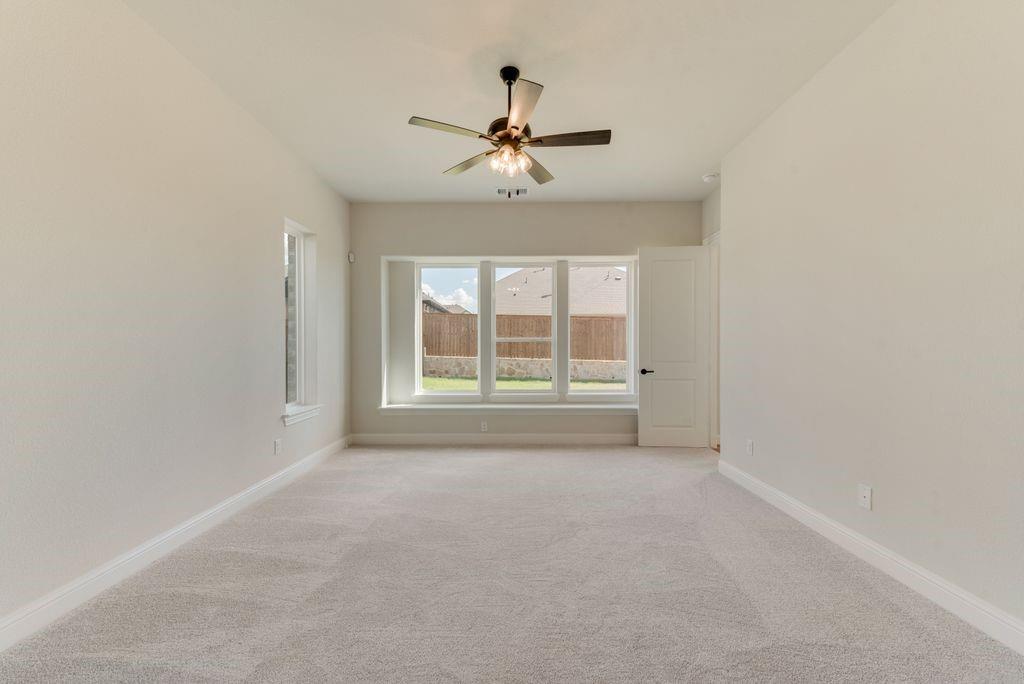 1029 Bleriot Drive Property Photo 23