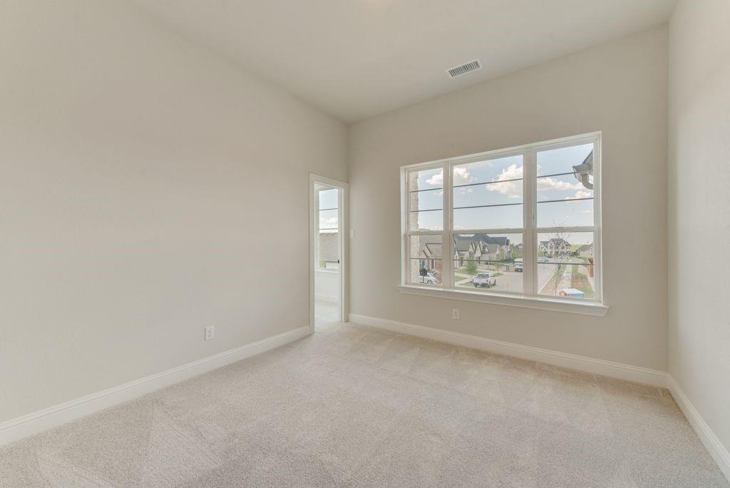 1029 Bleriot Drive Property Photo 35