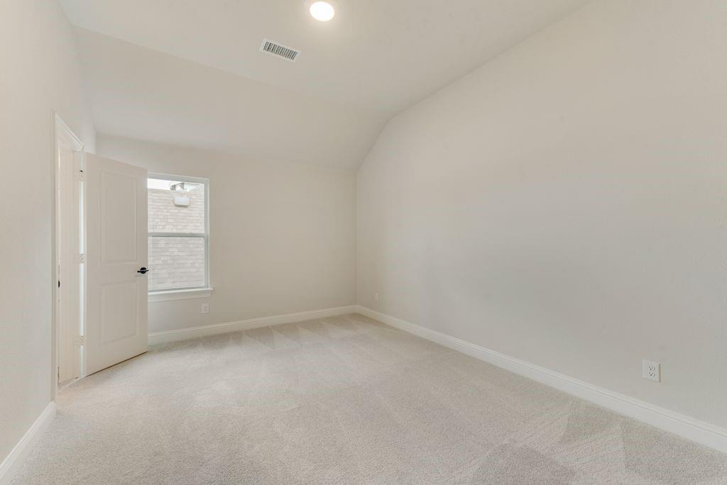 1029 Bleriot Drive Property Photo 39