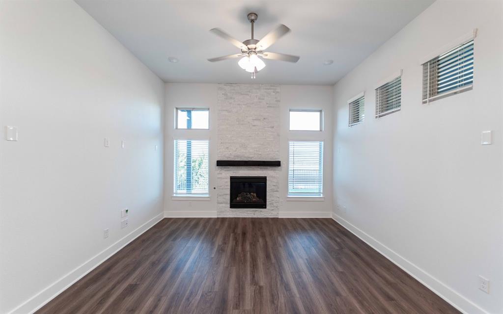 2423 Lundy Canyon Street Property Photo 5