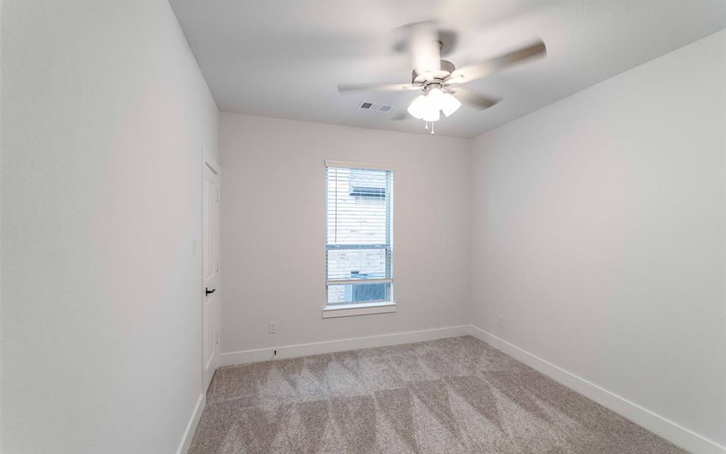 2423 Lundy Canyon Street Property Photo 9