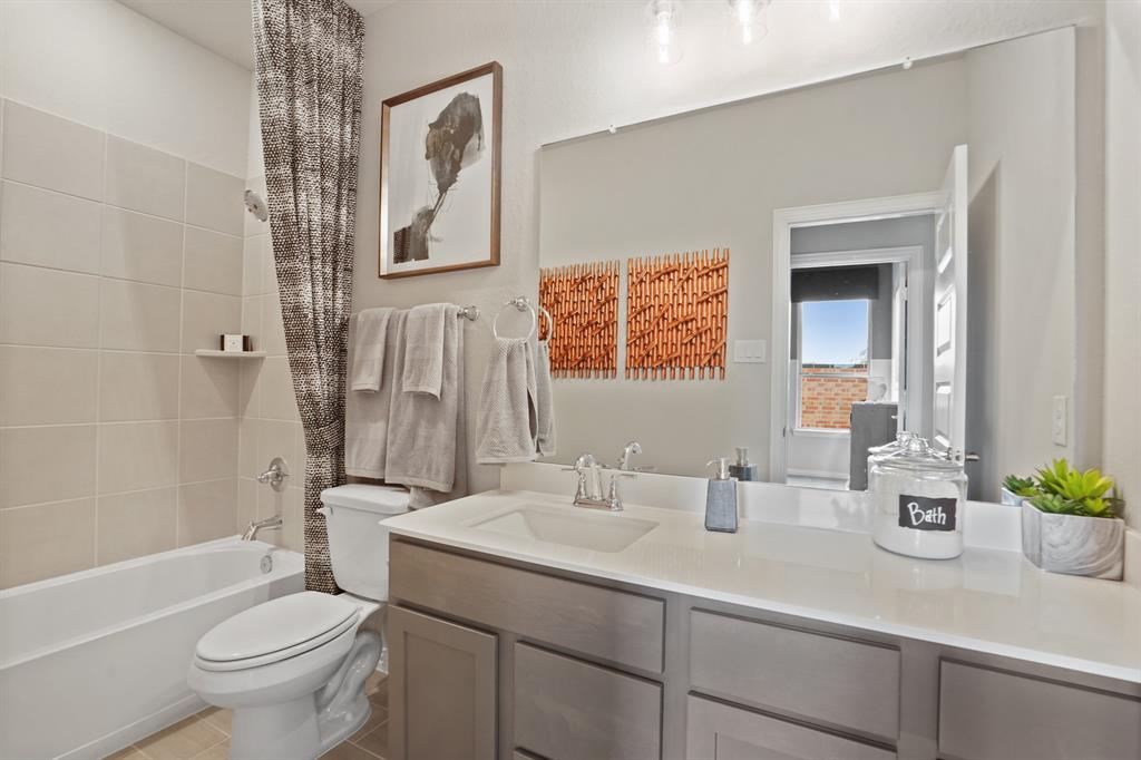 416 Daybreak Drive Property Photo 16