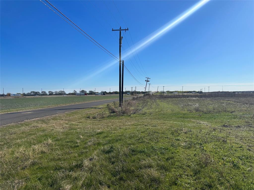 531 Wright Road Property Photo 2