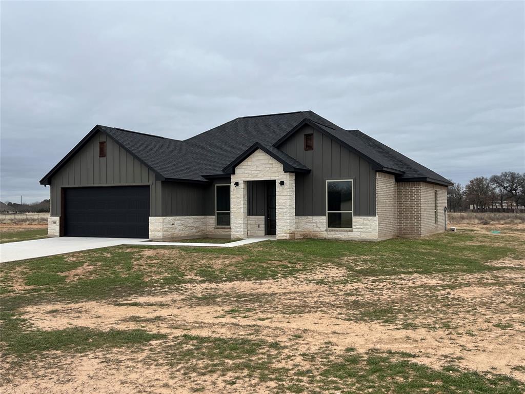 300 Rita Ridge Court Property Photo 2