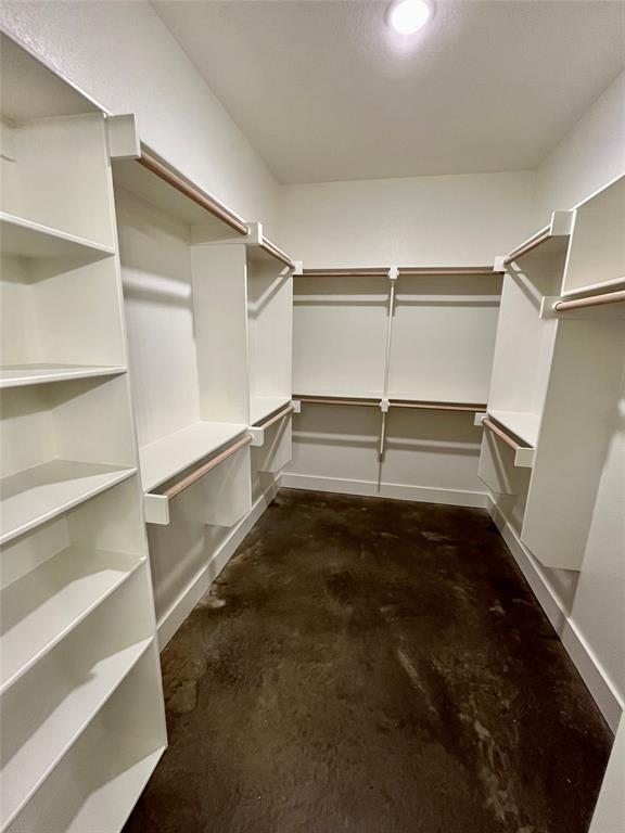 300 Rita Ridge Court Property Photo 7