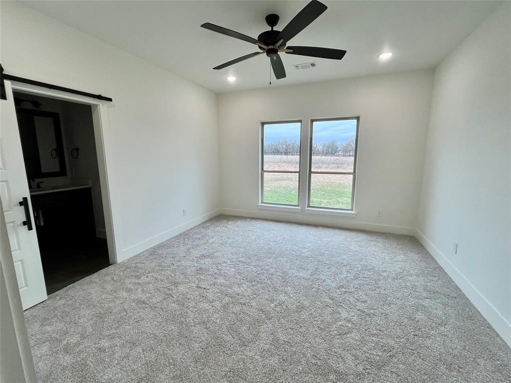 300 Rita Ridge Court Property Photo 10