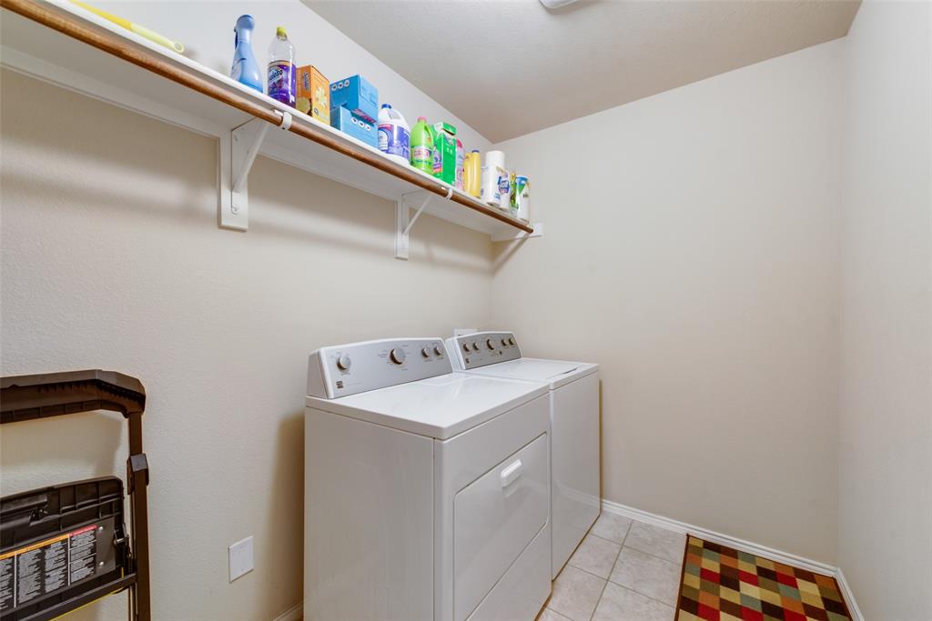 2512 Saldana Drive Property Photo 23