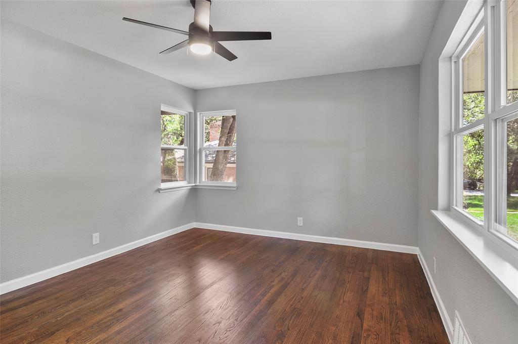 1729 Yolanda Drive Property Photo 23