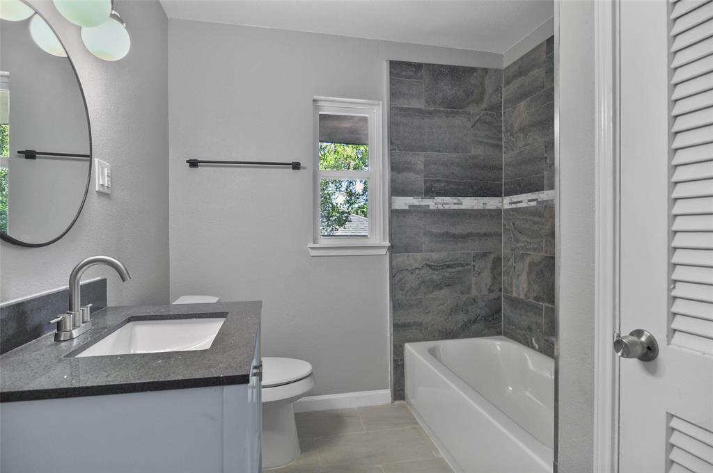 1729 Yolanda Drive Property Photo 24