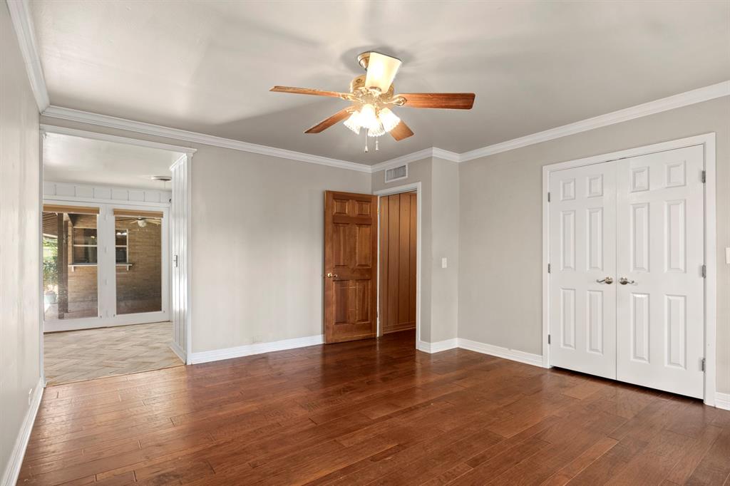 609 Daingerfield Street Property Photo 31