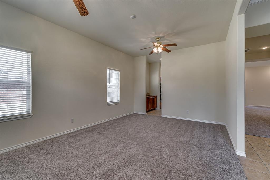 208 Cobblestone Circle Property Photo 15