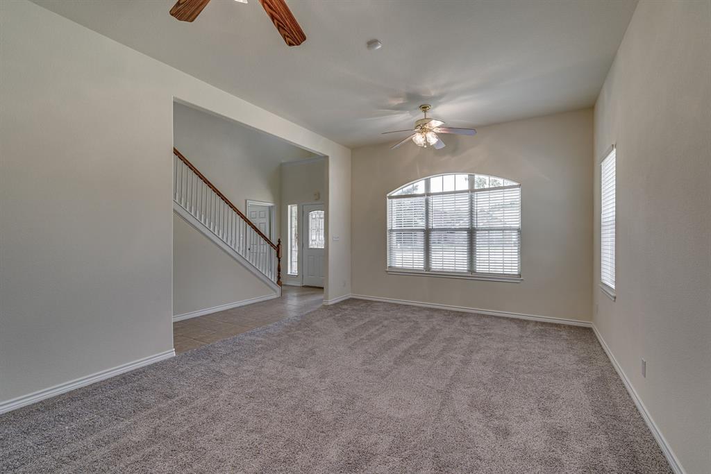 208 Cobblestone Circle Property Photo 16