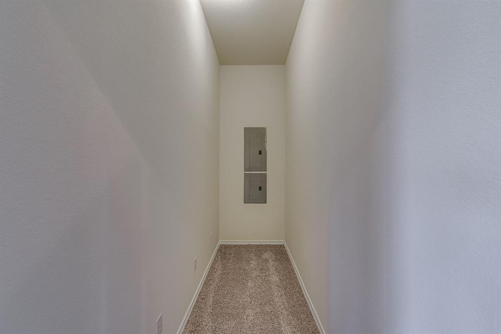 208 Cobblestone Circle Property Photo 17