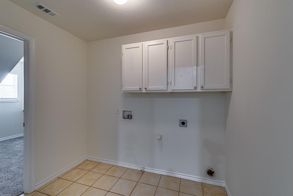 208 Cobblestone Circle Property Photo 21