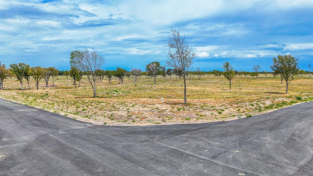 Lot 126 Waterfront Club Property Photo 8