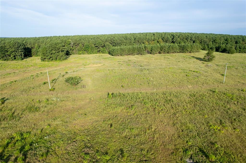 Lake Country (lot 16) Tx-77 Property Photo