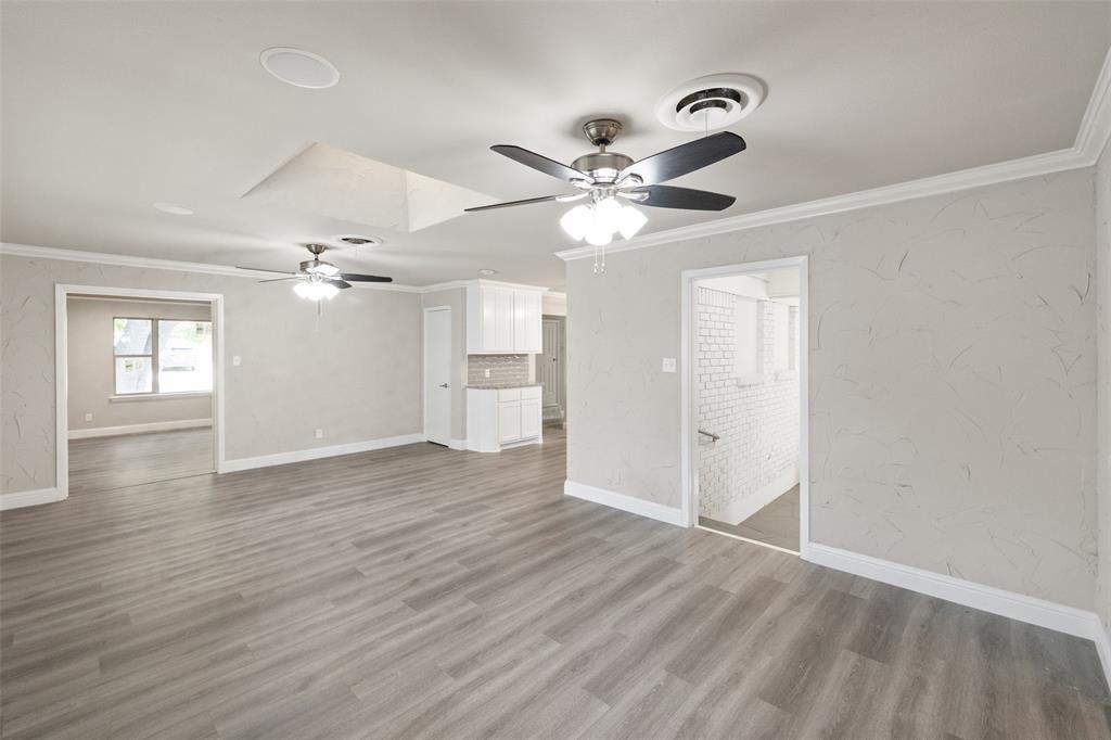 4504 Owendale Drive Property Photo 10