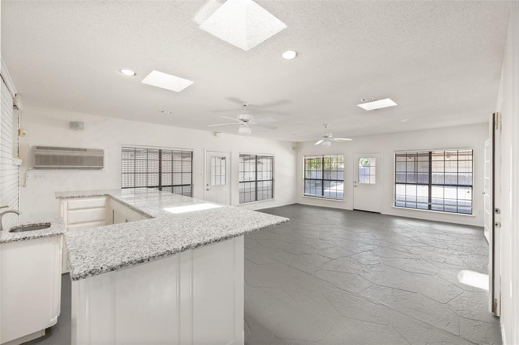 4504 Owendale Drive Property Photo 17