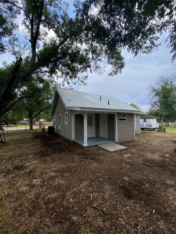 1609 Waco Avenue Property Photo 3