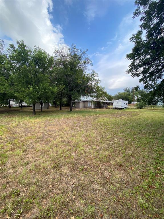 1609 Waco Avenue Property Photo 24