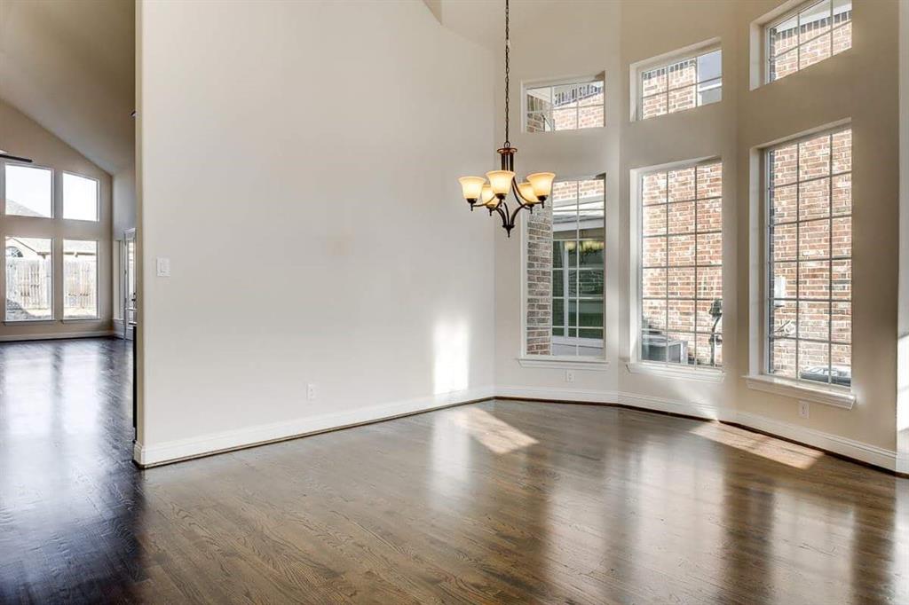 14121 Sparrow Hill Drive Property Photo 6