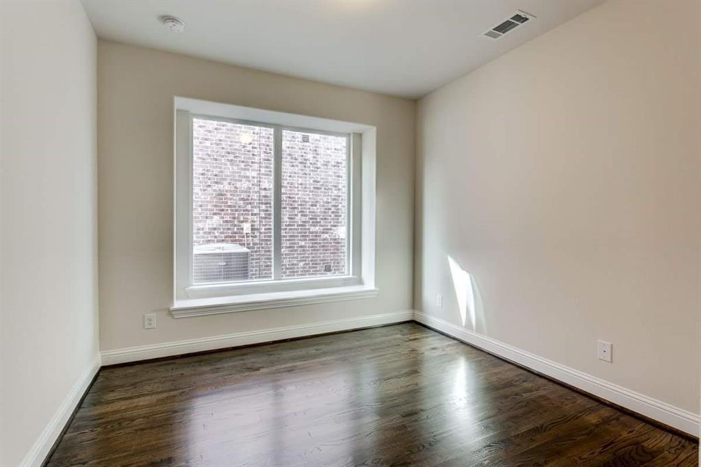 14121 Sparrow Hill Drive Property Photo 10