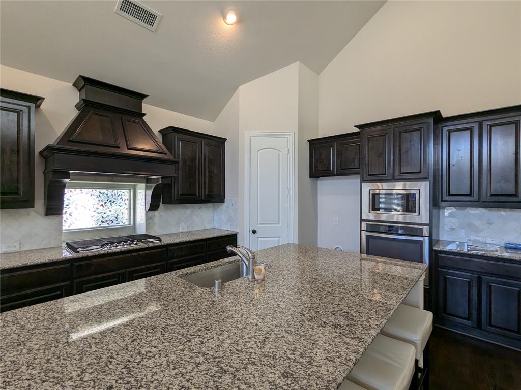 14121 Sparrow Hill Drive Property Photo 16