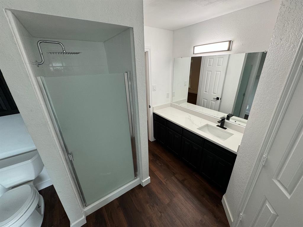 933 Freestone Drive Property Photo 11