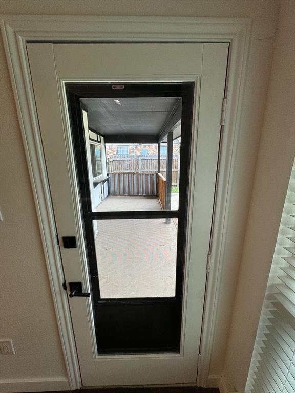 933 Freestone Drive Property Photo 16