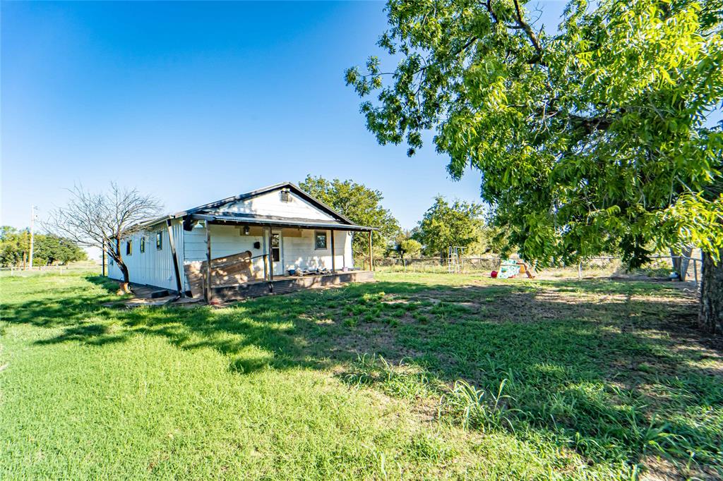 701 Fm 209 Property Photo 2