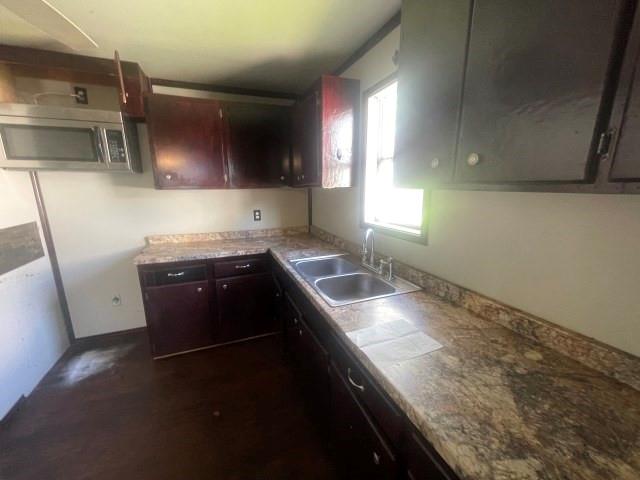 701 N Filmore Street Property Photo 10