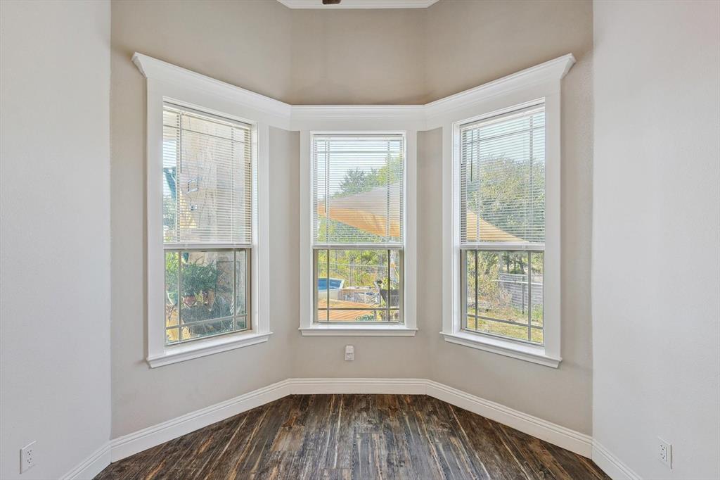 2021 Louie Lane Property Photo 16