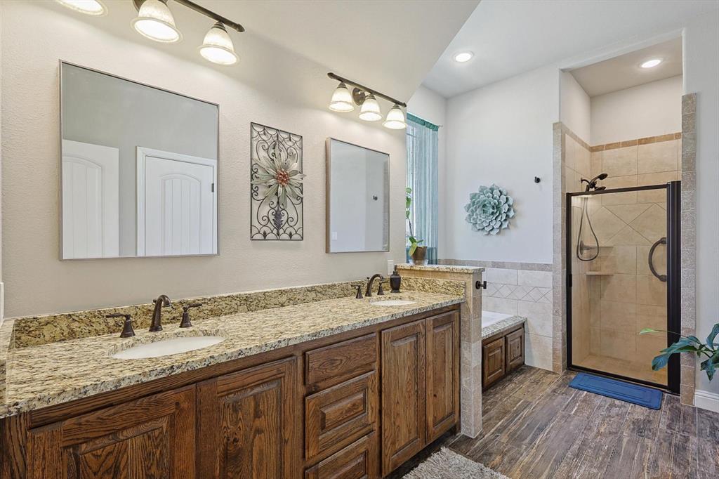 2021 Louie Lane Property Photo 19