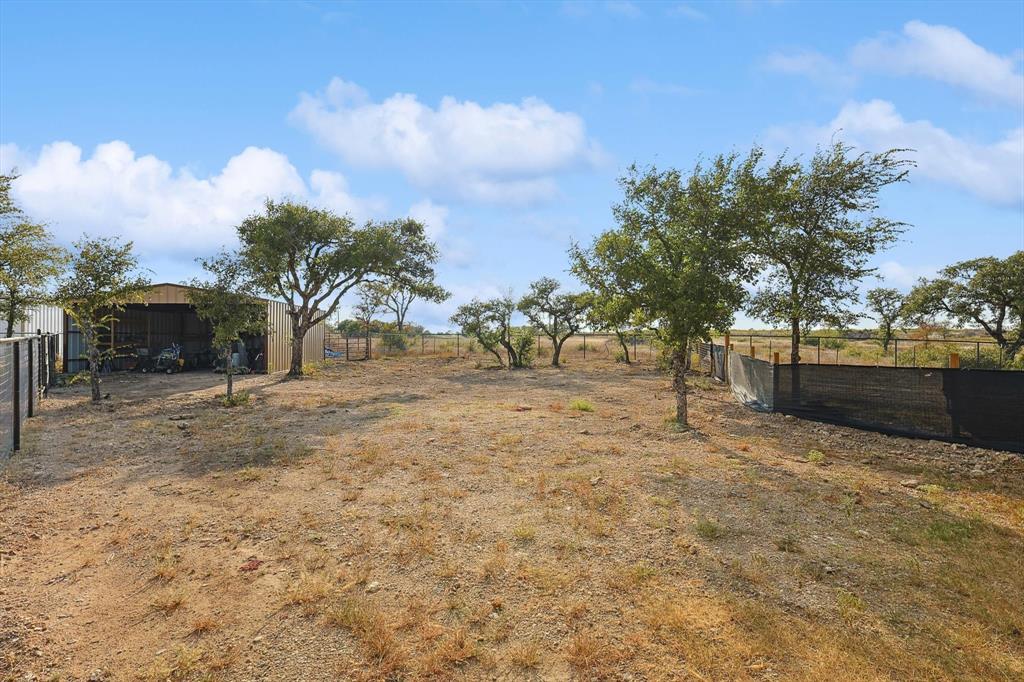 2021 Louie Lane Property Photo 32