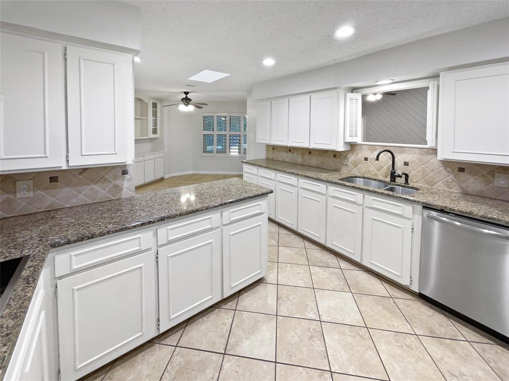 2205 Racquet Club Court Property Photo 11